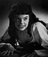 Miss Melly dans "Brides of Dracula"